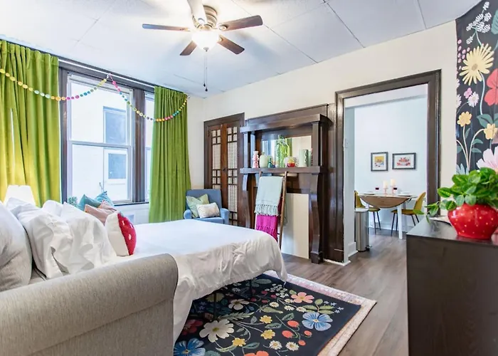 1br Near Hospitals Walk To Park & Cafes