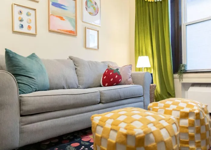 1br Near Hospitals Walk To Park & Cafes
