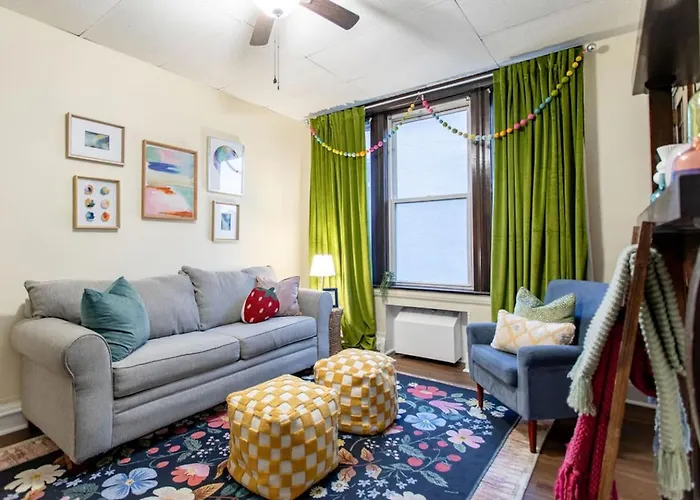 1br Near Hospitals Walk To Park & Cafes Apartment